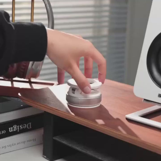 MagMount Pro – Magnetic Mobile Holder